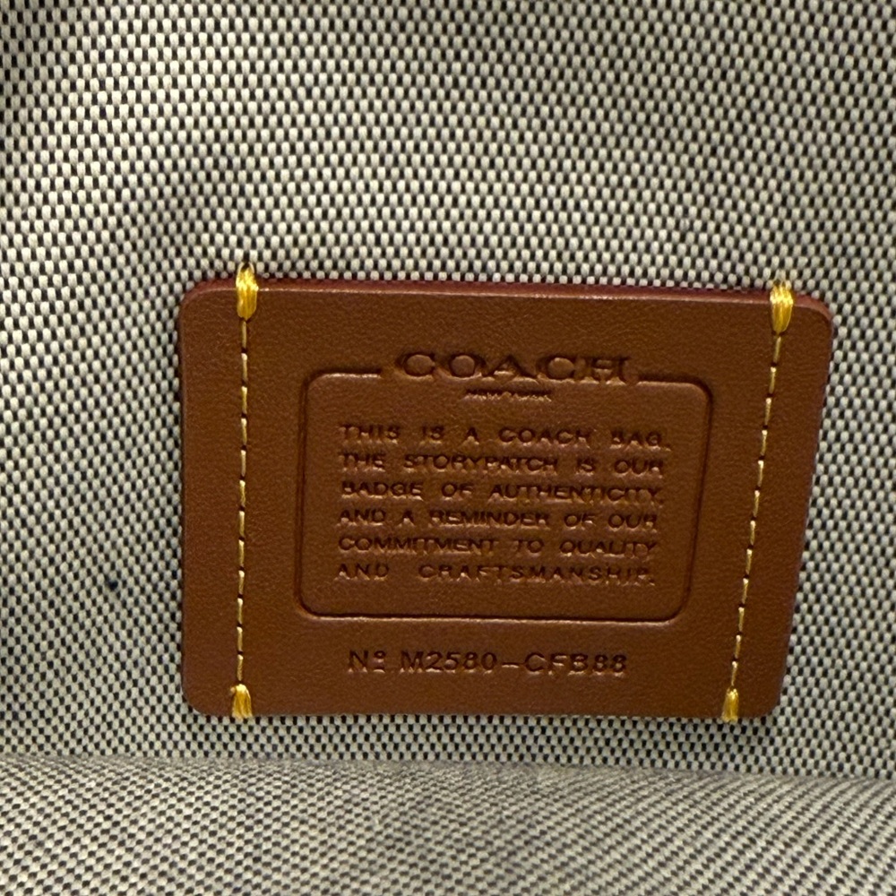 Coach Kisslock Pouch 20 - Picture 8 of 8